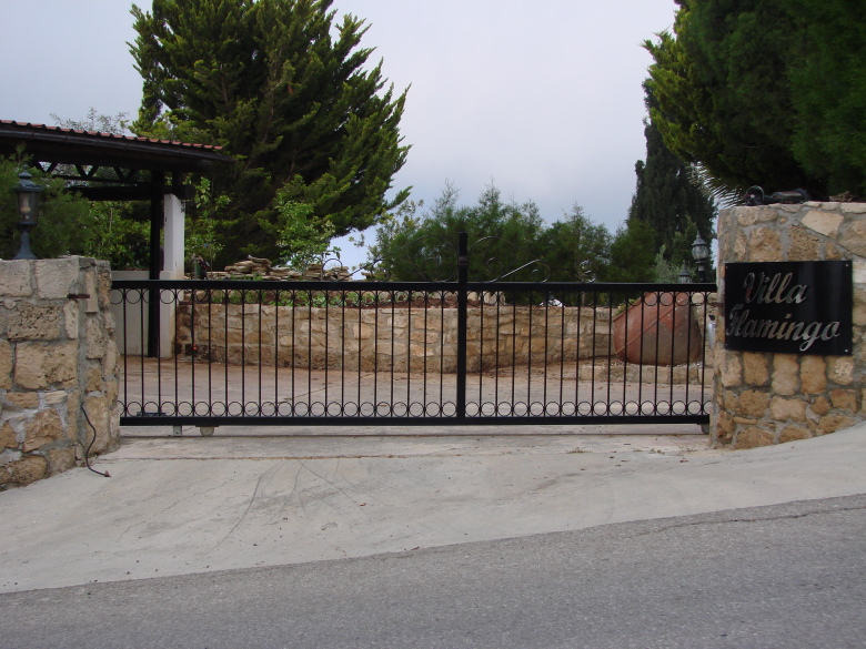 Gate 4